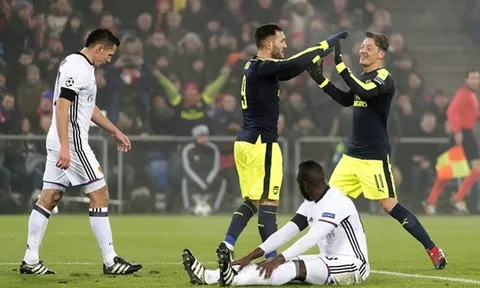 'Arsenal chưa hay, tinh thần vẫn kém'