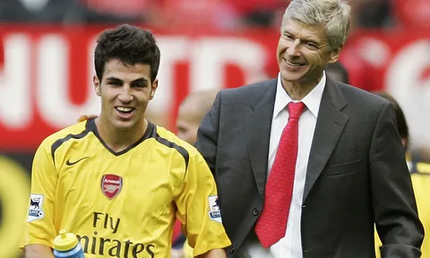 Arsenal gây sốc với ý định chiêu mộ Fabregas