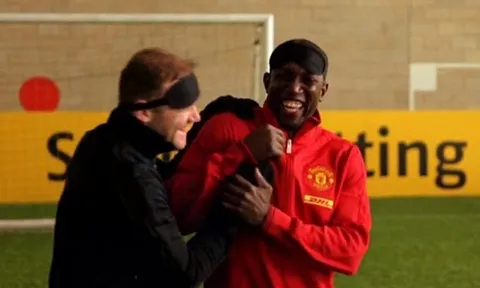 Dwight Yorke: Pogba sẽ hồi sinh Rooney