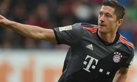 Augsburg 1-3 Bayern Munich (vòng 9 Bundesliga)