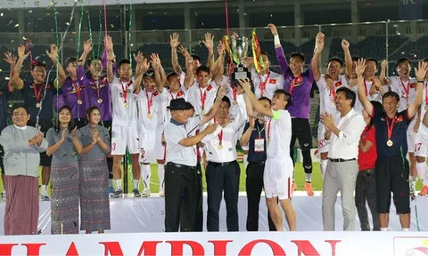 Việt Nam vô địch Aya Bank Cup 2016: Điểm sáng thể lực