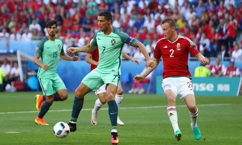 Ronaldo và Bale: Hai mặt của anh hùng