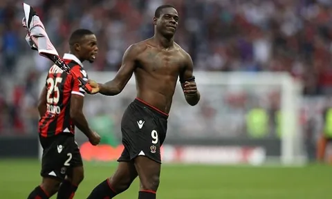 Balotelli được đề cử hay nhất Ligue 1 tháng 9