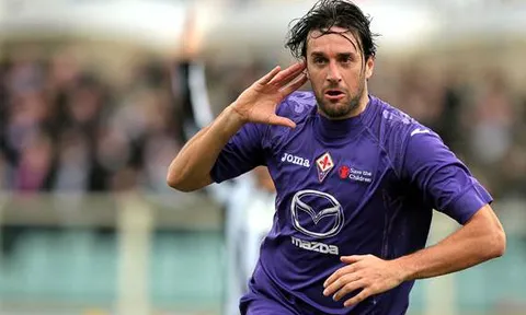 Bản năng sát thủ của Luca Toni