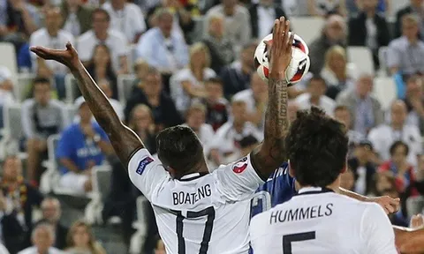 ‘Bàn tay của Chúa’ tái hiện mở ra trận cầu kịch tính nhất EURO 2016