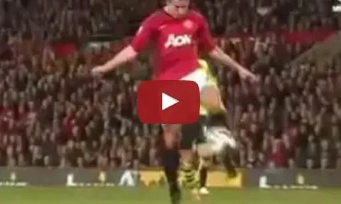 Bàn thắng đẹp nhất của Robin van Persie cho M.U