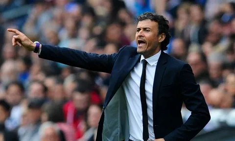 Barca chia điểm đầy tiếc nuối: Dấu hỏi về năng lực của Enrique?