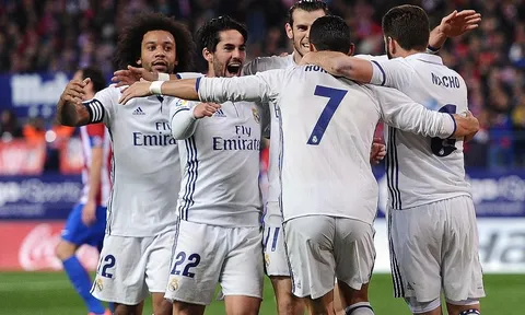 Barcelona và Atletico kém Real Madrid tới… 15 điểm