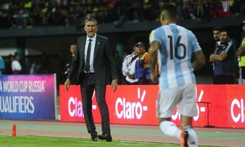 Không Messi, Argentina may mắn cầm hòa Venezuela