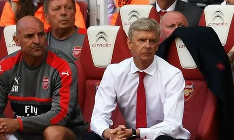 Bị fan Arsenal chửi rủa, Arsene Wenger vẫn dửng dưng