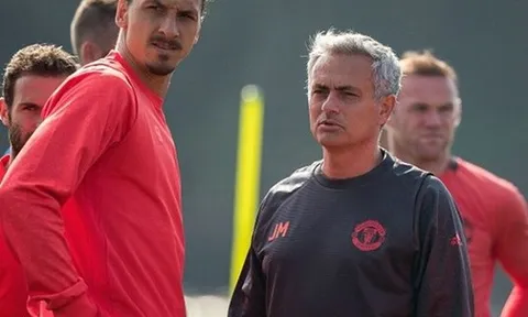 Bị mắng mỏ, sao MU vẫn đồng lòng phò tá Mourinho
