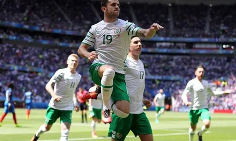 Leicester tiến gần đến ngôi sao của CH Ireland