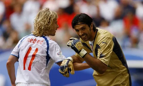 Buffon sẽ thi đấu đến khi 50 tuổi