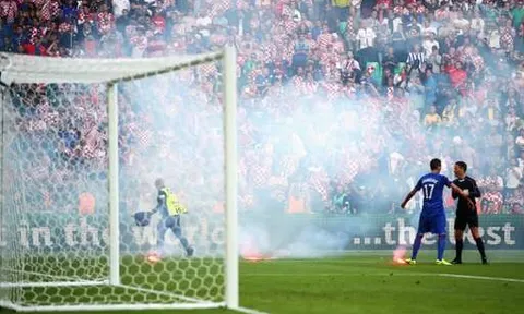 "Các CĐV Croatia là những tên khủng bố"