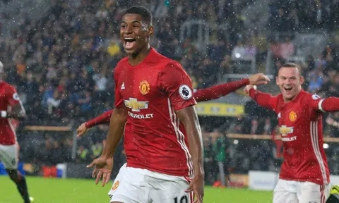 Các huyền thoại Premier League hết lời ca ngợi Rashford