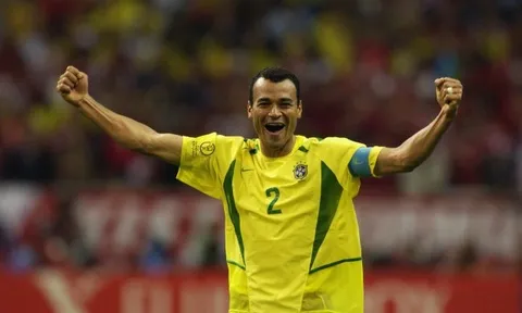 Cafu - Huyền thoại cánh phải của Brazil