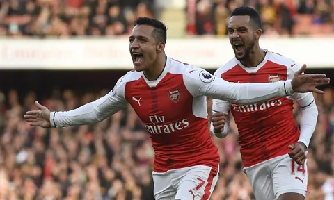 Càng chơi hay, Sanchez chỉ khiến Arsenal thêm lo