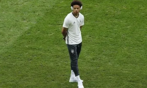 Pep chỉ đích danh 2 'sao bự' ông muốn đưa về Man City
