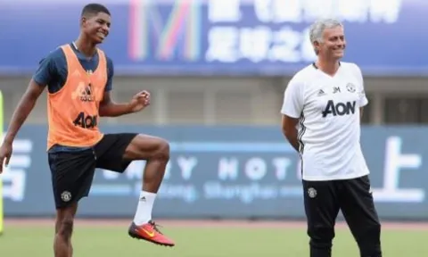 Mourinho ủng hộ Marcus Rashford chơi ở U21