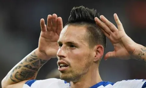 Marek Hamsik trở thành hàng HOT sau EURO 2016
