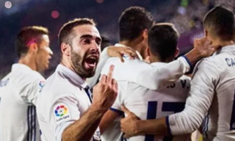Carvajal ăn mừng khiếm nhã: Barca đợi công bằng từ chủ tịch Tebas