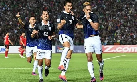 CĐV mong tuyển Việt Nam thắng Campuchia, đòi nợ cho U16