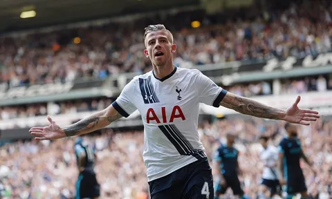 Chấn thương của Alderweireld làm Pochettino lo sốt vó