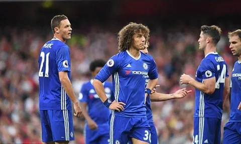Chelsea trượt dốc: Lỗi ở Conte, hay những "ông sao" hết thời?