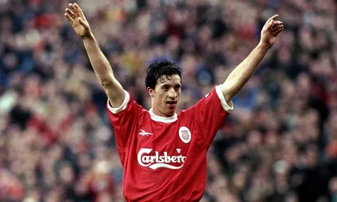 Chiêm ngưỡng khả năng săn bàn của Robbie Fowler