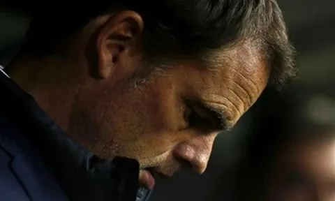 Chính thức: Inter Milan sa thải Frank de Boer