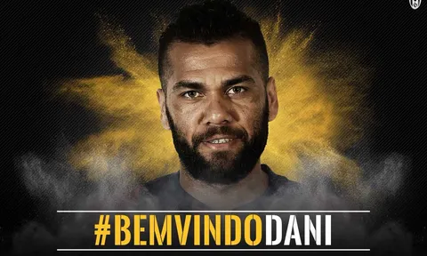 Chính thức: Sao Barca cập bến Juventus