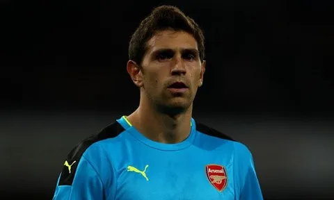 Chính thức: Thêm một cầu thủ gia hạn với Arsenal