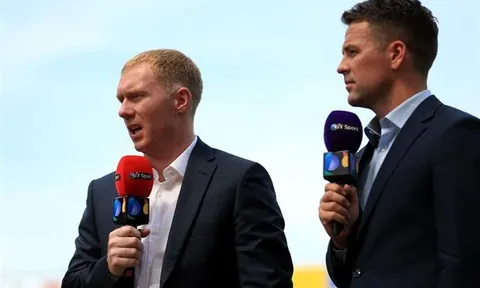 Chọn Liverpool, Scholes liên tục nhận 'gạch' từ CĐV Man Utd
