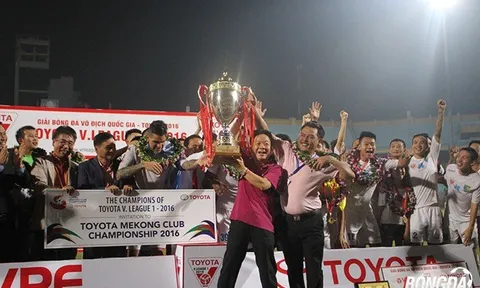 Chủ tịch FIFA lại chúc mừng Hà Nội T&T vô địch V-League