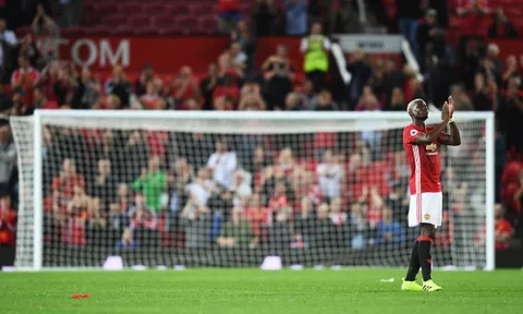 Chưa đá Europa League, Man Utd đã nhận tin buồn