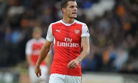 "Chưa thể nói Xhaka hơn Pogba"