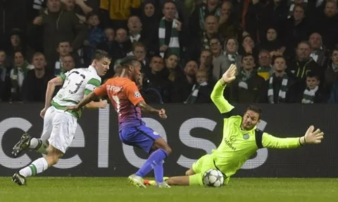 Chùm ảnh: Man City 'hụt' kỷ lục trong 'cơn mưa' bàn thắng