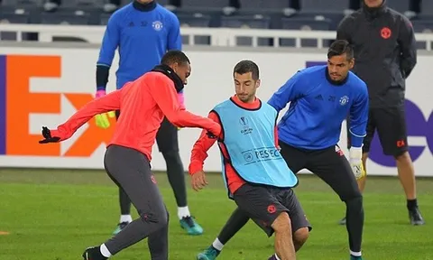 Chùm ảnh: Mkhitaryan phấn khích, tập luyện hăng say trước trận gặp Fenerbahce