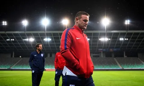 Chùm ảnh: Rooney trầm tư đón tin dữ trong cuộc họp báo