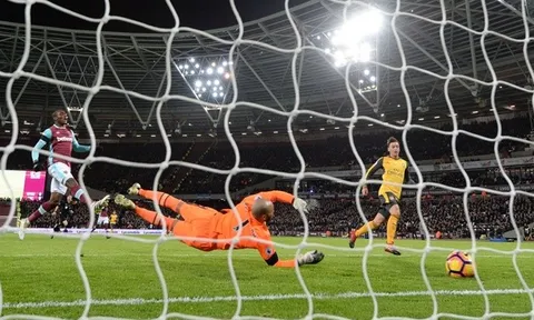 Chùm ảnh: Sanchez chói sáng, Arsenal hủy diệt West Ham