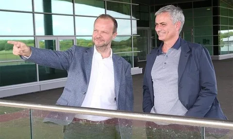 Chuyện chưa kể về lần "kết hôn" hụt giữa Mourinho và MU
