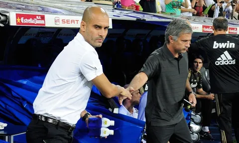 Chuyện lạ mà thật: Pep bỗng dưng bênh Mou