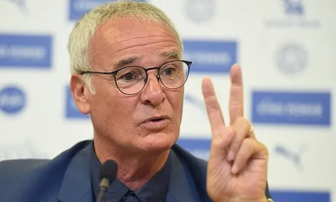 Claudio Ranieri giận dữ khi Leicester thành công ở Champions League