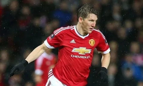 Cổ động viên M.U viết thư thỉnh cầu đưa Schweinsteiger trở lại