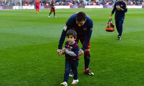 Con trai Messi đi bóng ảo diệu, gây sốt xình xịch