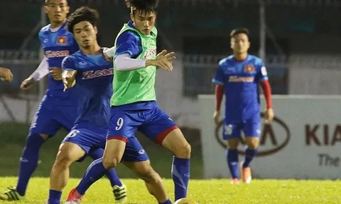 Công Phượng đối mặt nguy cơ ngồi dự bị dài tại AFF Cup 2016