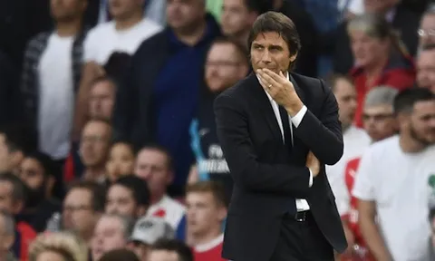 Conte ngửa bài với Chelsea