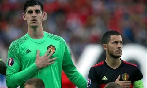 Courtois 'điên máu' vì Hazard khoái biểu diễn