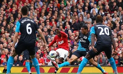 Cùng xem lại trận thua tan nát 2-8 của Arsenal trước Man Utd