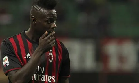 Đã có đội bóng chịu "cứu vớt" Balotelli